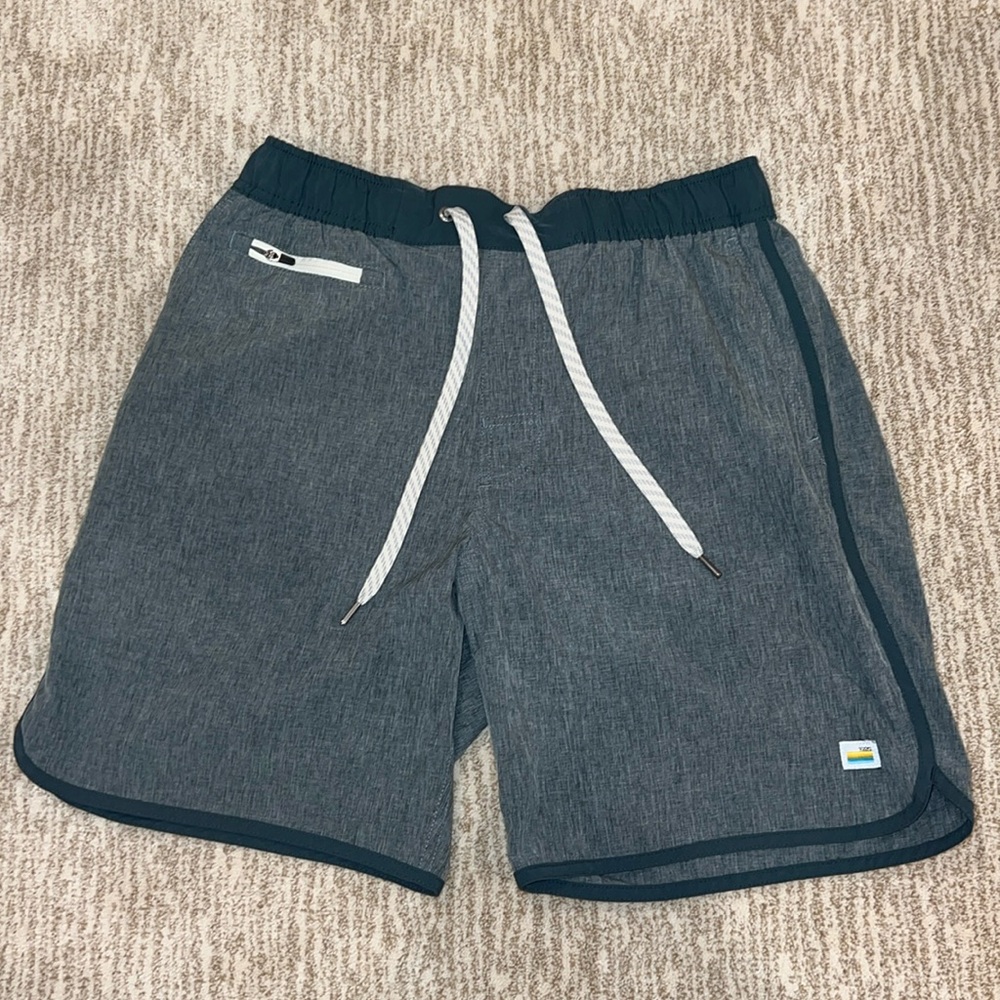 Vuori men’s Banks Shorts